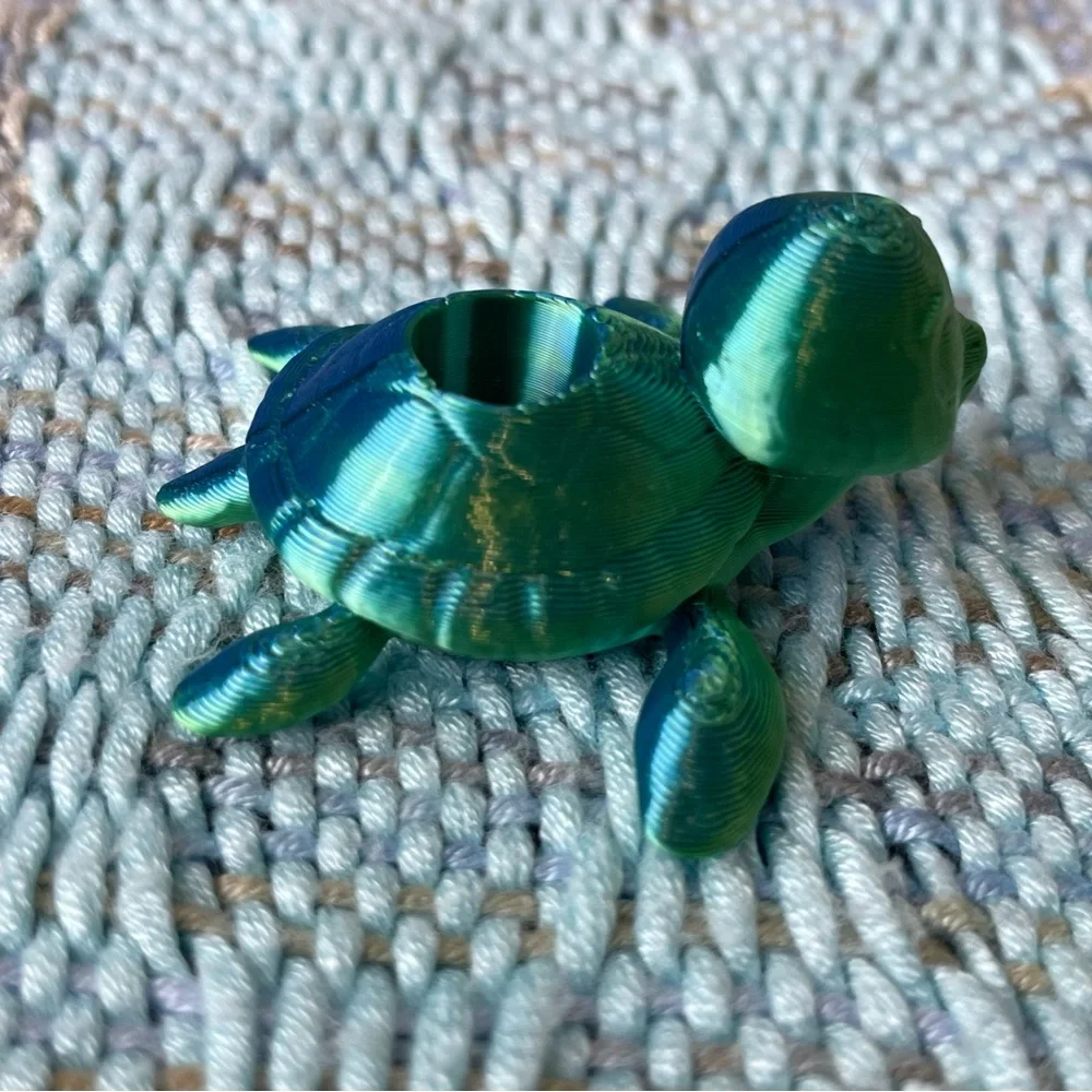 Sea turtle straw topper